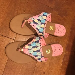 Simply Southern flip flops